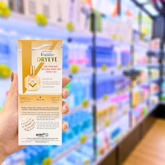 Thuốc Nhỏ Mắt Rohto Dryeye 13ml