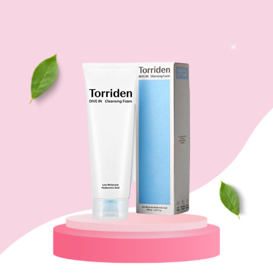 Sữa Rửa Mặt Tạo Bọt Và Dưỡng Ẩm Torriden Dive-In Low Molecular Hyaluronic Acid Cleansing Foam 150ml
